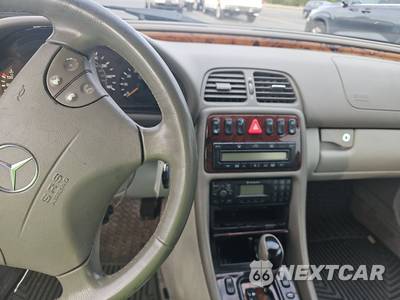 2001 Mercedes-Benz CLK 320 Coupe - zdjęcie 11 z 37 - miniatura