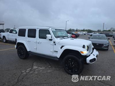 2021 Jeep Wrangler Unlimited Sahara High Altitude Edition - zdjęcie 3 z 25 - miniatura