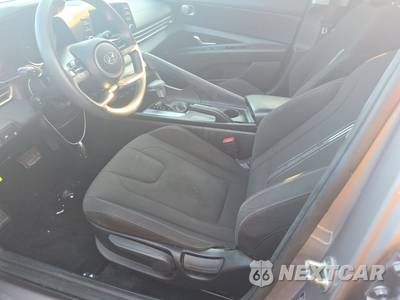 2021 Hyundai Elantra SEL - zdjęcie 7 z 21 - miniatura