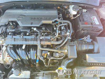 2021 Hyundai Elantra SEL - zdjęcie 15 z 21 - miniatura