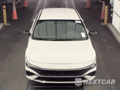 2025 Hyundai Elantra SEL Sport - zdjęcie 2 z 18 - miniatura