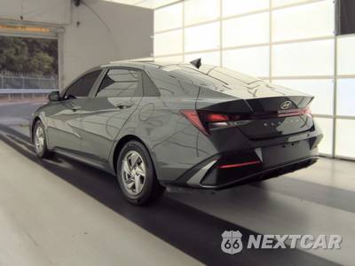 2025 Hyundai Elantra SE - zdjęcie 6 z 24 - miniatura