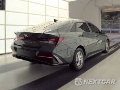 2025 Hyundai Elantra SE - zdjęcie 4 z 24 - miniatura