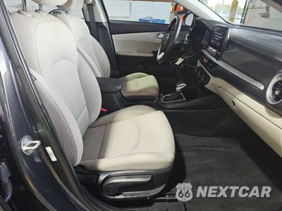 2023 Kia Forte LXS - zdjęcie 8 z 33 - miniatura