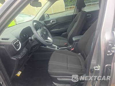 2024 Hyundai Venue SEL - zdjęcie 7 z 21 - miniatura