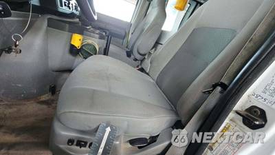 2014 Ford Super Duty E-350 Commercial Cargo Van 138.0" WB - zdjęcie 59 z 60 - miniatura