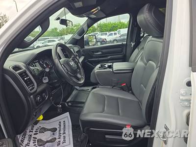 2023 Ram 1500 Tradesman Crew Cab Medium Bed - zdjęcie 7 z 31 - miniatura