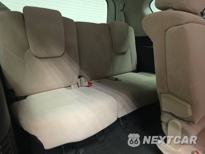 2017 Nissan Armada SV - zdjęcie 14 z 37 - miniatura