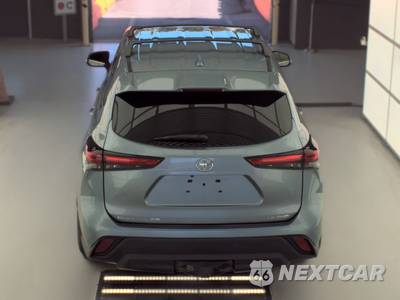 2021 Toyota Highlander LE - zdjęcie 5 z 27 - miniatura