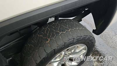 2015 GMC Sierra 1500 SLT Crew Cab Short Bed 4SA - zdjęcie 27 z 37 - miniatura