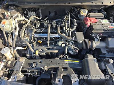 2019 Nissan Kicks SR - zdjęcie 15 z 24 - miniatura