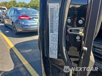 2016 Ram 2500 Tradesman Crew Cab Medium Bed - zdjęcie 14 z 38 - miniatura