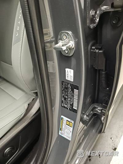 2024 Hyundai Elantra Hybrid Limited - zdjęcie 14 z 18 - miniatura