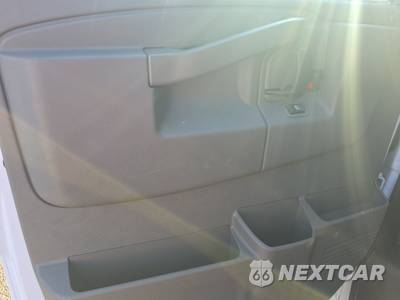 2025 GMC Savana 2500 Cargo Van 1WT 135.0" WB - zdjęcie 9 z 23 - miniatura