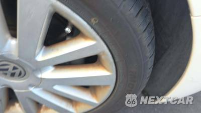 2008 Volkswagen New Beetle Coupe S Hatchback - zdjęcie 26 z 32 - miniatura