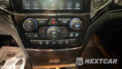 2021 Jeep Grand Cherokee Trailhawk - zdjęcie 24 z 31 - miniatura