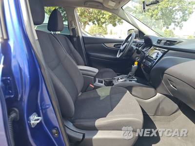 2018 Nissan Rogue Sport S - zdjęcie 8 z 33 - miniatura
