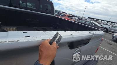 2017 Nissan TITAN S Crew Cab Short Bed - zdjęcie 33 z 34 - miniatura