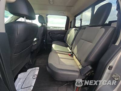 2017 Nissan TITAN S Crew Cab Short Bed - zdjęcie 13 z 34 - miniatura