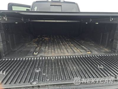 2017 Nissan TITAN PRO-4X Crew Cab Short Bed - zdjęcie 10 z 38 - miniatura