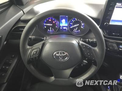 2019 Toyota C-HR LE - zdjęcie 10 z 35 - miniatura