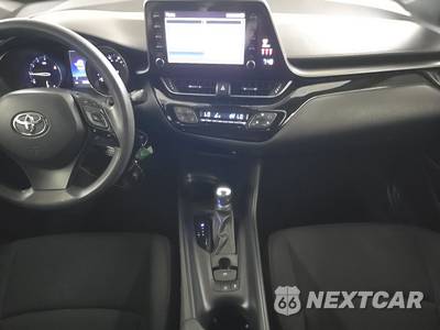 2019 Toyota C-HR LE - zdjęcie 11 z 35 - miniatura