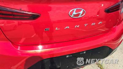 2020 Hyundai Elantra SEL Sedan - zdjęcie 21 z 47 - miniatura