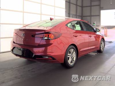 2020 Hyundai Elantra SEL Sedan - zdjęcie 4 z 47 - miniatura
