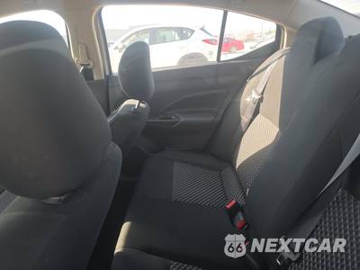 2023 Nissan Versa S - zdjęcie 13 z 35 - miniatura