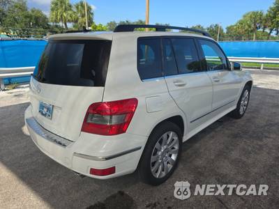 2012 Mercedes-Benz GLK 350 - zdjęcie 4 z 23 - miniatura