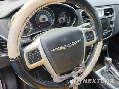 2013 Chrysler 200 Touring Sedan - zdjęcie 10 z 17 - miniatura