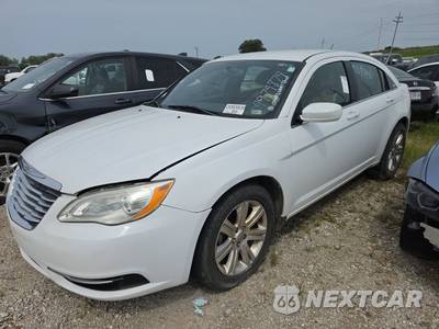 2013 Chrysler 200 Touring Sedan - zdjęcie 1 z 17 - miniatura