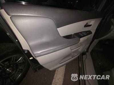 2016 Honda Odyssey EX-L w/Navigation 118.1" WB - zdjęcie 9 z 26 - miniatura