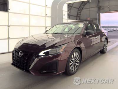 2025 Nissan Altima SV - zdjęcie 1 z 30 - miniatura