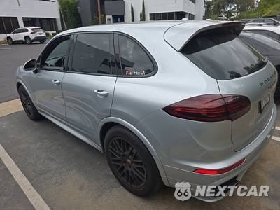 2016 Porsche Cayenne GTS - zdjęcie 6 z 28 - miniatura
