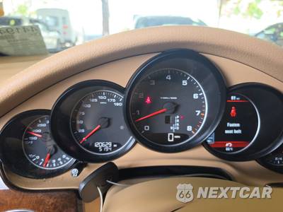 2014 Porsche Panamera - zdjęcie 12 z 26 - miniatura