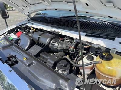 2016 Ford Super Duty E-350 Cutaway DRW - zdjęcie 17 z 50 - miniatura