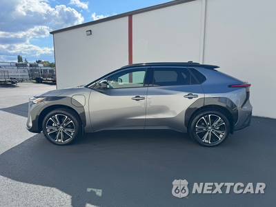 2024 Toyota bZ4X Limited - zdjęcie 8 z 26 - miniatura