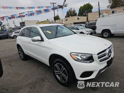 2017 Mercedes-Benz GLC 300 - zdjęcie 3 z 34 - miniatura
