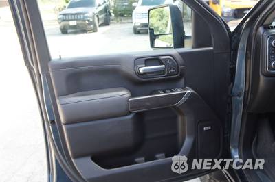 2020 Chevrolet Silverado 2500HD LTZ Crew Cab Medium Bed 1LZ - zdjęcie 13 z 25 - miniatura