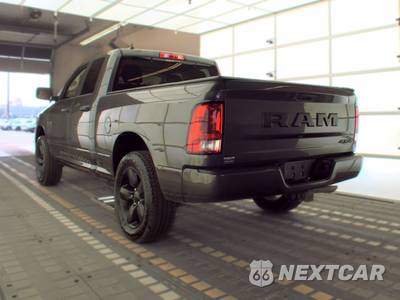2021 Ram 1500 Classic Express Extended Cab Medium Bed - zdjęcie 8 z 28 - miniatura