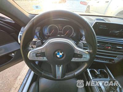 2018 BMW 7 Series Sedan M760i xDrive - zdjęcie 10 z 27 - miniatura