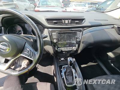 2022 Nissan Rogue Sport SV - zdjęcie 11 z 33 - miniatura