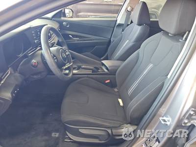 2023 Hyundai Elantra SEL - zdjęcie 7 z 26 - miniatura