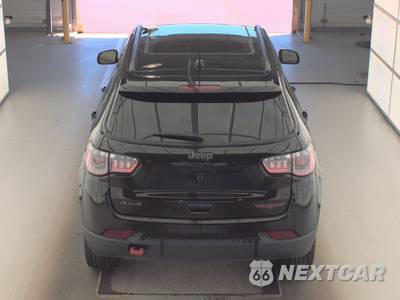 2022 Jeep Compass Trailhawk - zdjęcie 5 z 23 - miniatura