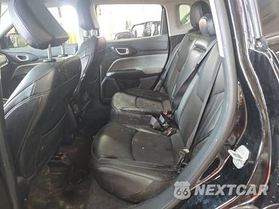 2022 Jeep Compass Latitude - zdjęcie 13 z 38 - miniatura