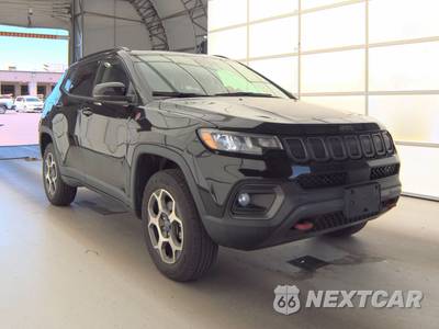 2022 Jeep Compass Trailhawk - zdjęcie 3 z 23 - miniatura