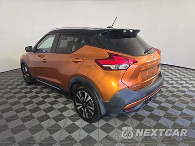 2019 Nissan Kicks SR - zdjęcie 6 z 37 - miniatura