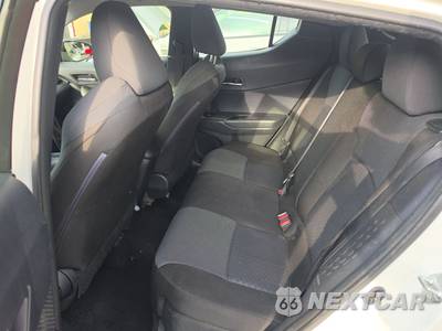 2020 Toyota C-HR LE - zdjęcie 13 z 23 - miniatura