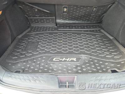 2020 Toyota C-HR LE - zdjęcie 16 z 23 - miniatura